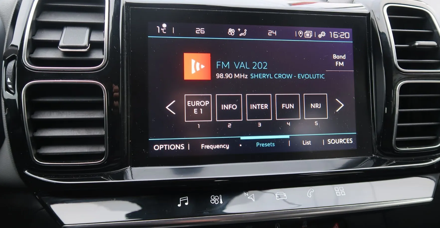 Zunanja slika - Citroën C5 Aircross - BUSINESS BlueHDi 130 EAT8-NAVI-ALU-PDC-VIRTUAL-LED - 19
