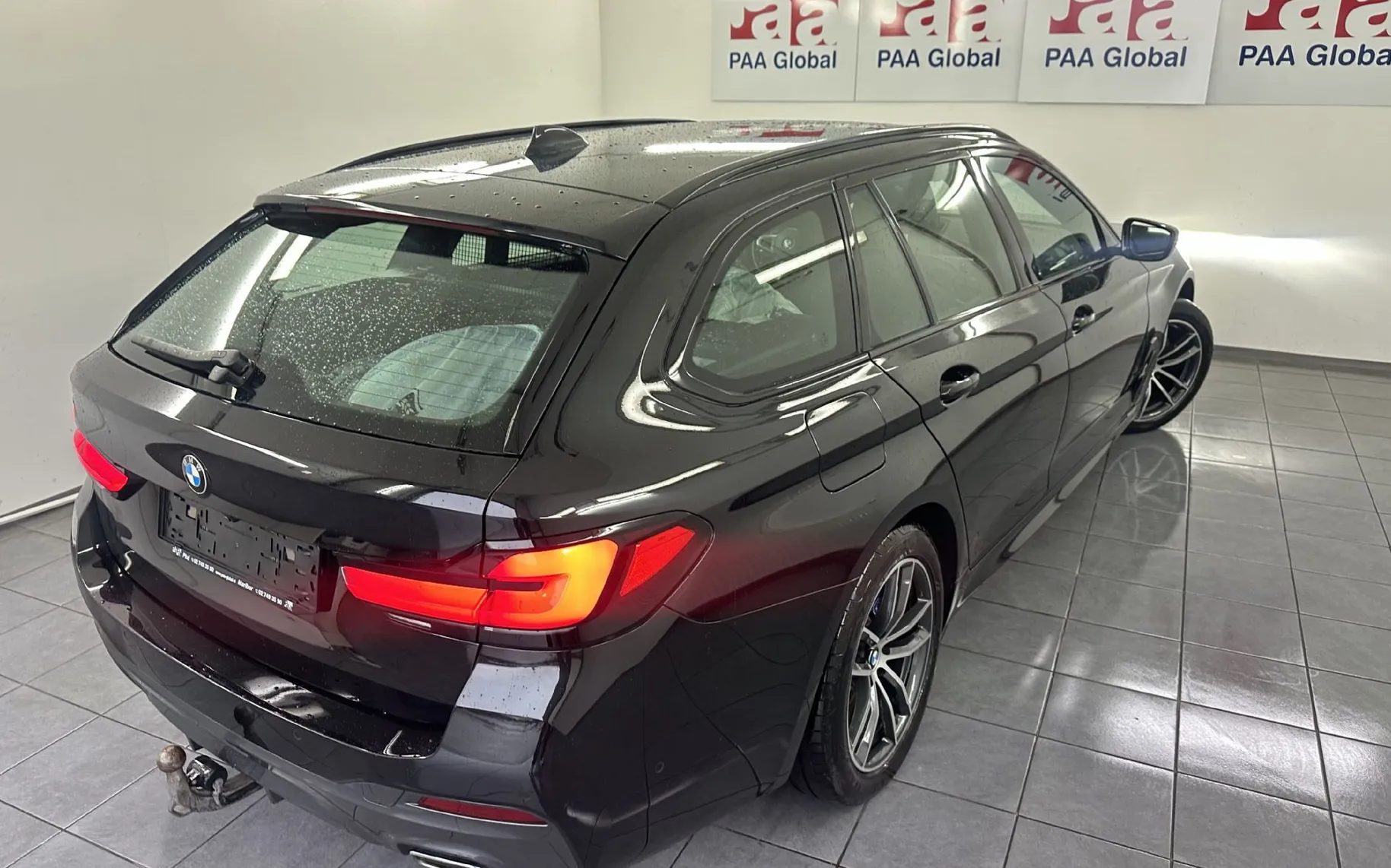 Zunanja slika - BMW Serija 5 - Touring: BMW 5 Touring  530 i xDrive M Sport 2.0 185 KW - 3