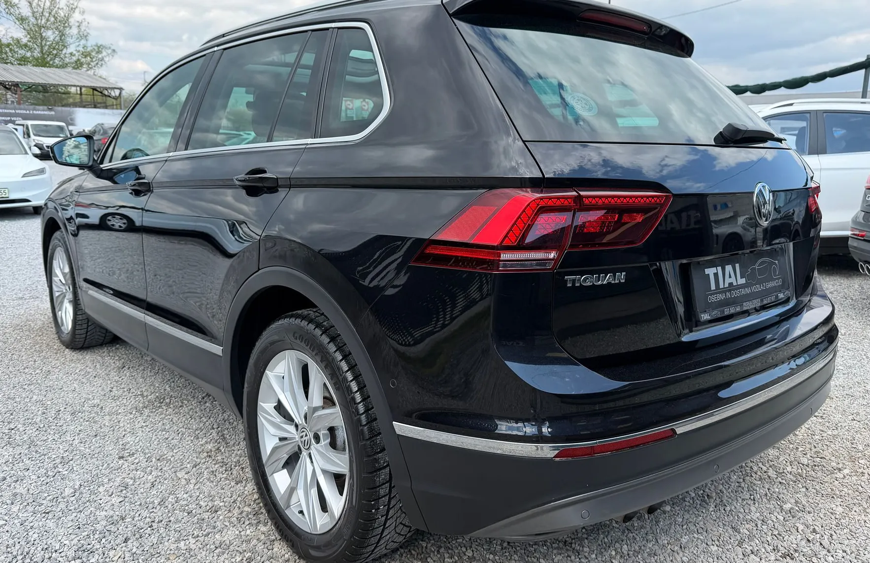 Zunanja slika - VW Tiguan - 2.0 TDI HIGHLINE-VIRTUAL-PANORAMA-NAVI-ACC-VEL.SER - 5