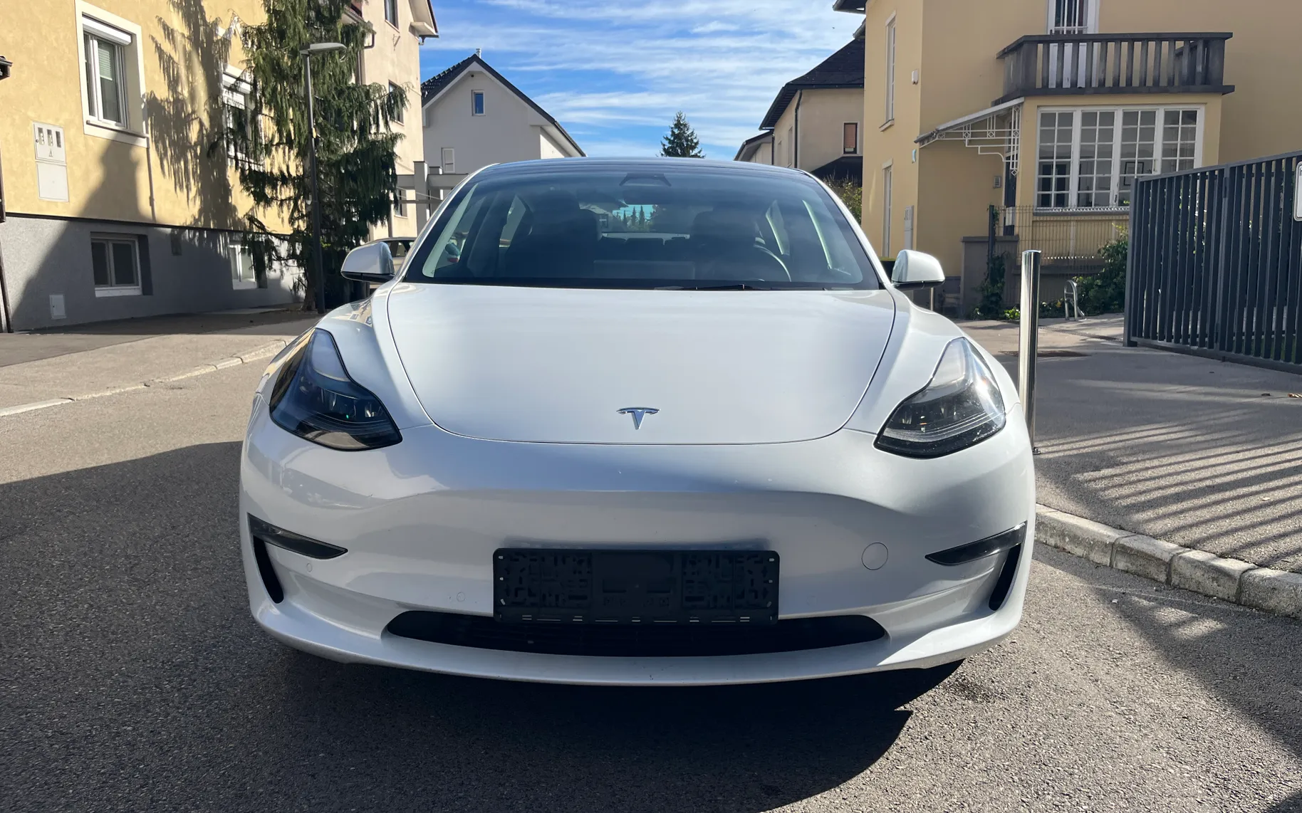 Zunanja slika - Tesla Model 3 - 3D3 / 3D7 - 3
