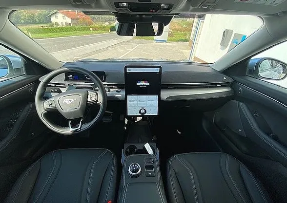 Zunanja slika - Ford Mustang Mach-e - 75.7kWh 198kW samodejni zadnji RWD AKCIJSKA CENA - 6