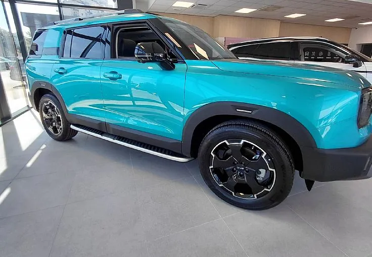 Zunanja slika - Baic BJ30 - 1.5T e-HYBRID 4WD - NA ZALOGI - 3