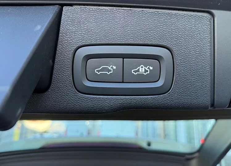 Zunanja slika - Volvo XC60 - B4  D   AUT FWD LED NAVI KEYLESS KAMERA - 9