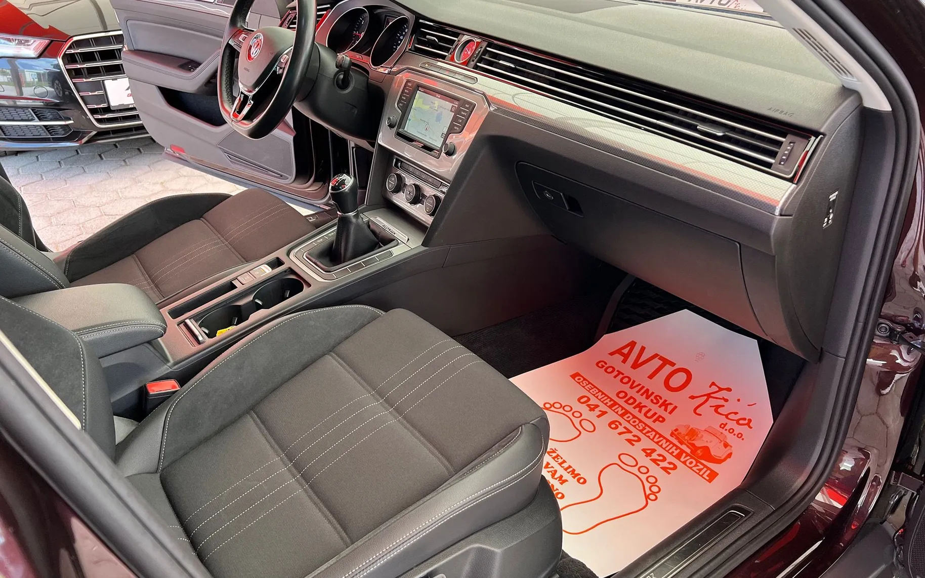 Notranja slika - VW Passat Alltrack - 2.0 TDI-4MOTION-ALLTRACK-BI-XENON-LED-SLO-NAVI-PDC - 10