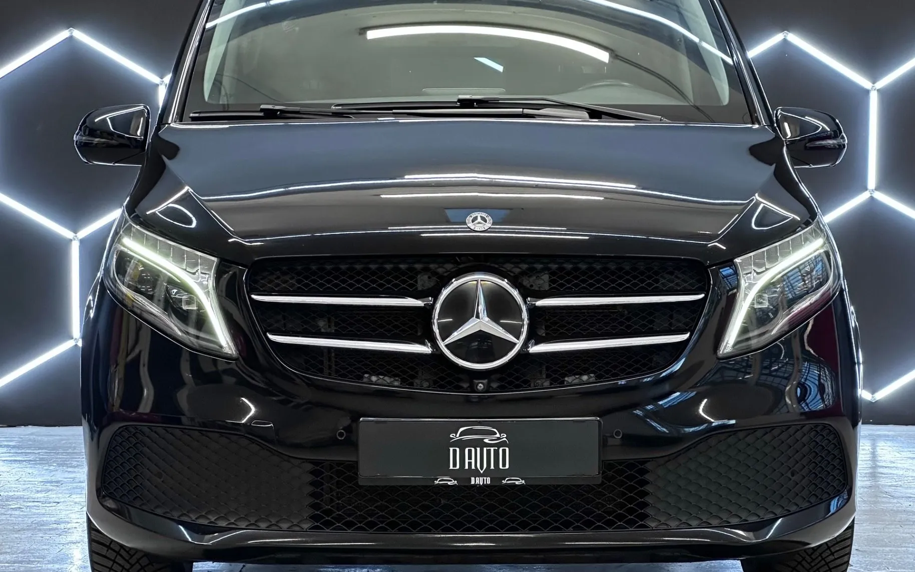 Zunanja slika - Mercedes-Benz V-Razred - V 250 d 140KW+WEBASTO+360KAMERA+BURMESTER+AMBIENT. - 2