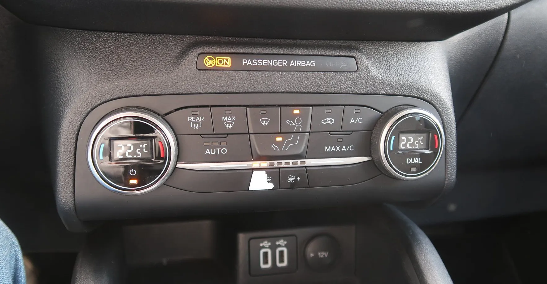 Zunanja slika - Ford Kuga - Business 1.5 EcoBlue 88kW Auto S S - 19