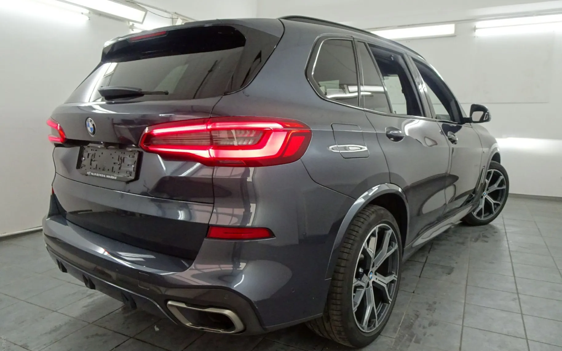 Zunanja slika - BMW X5 - xDriveM50d Avt.KAMERA.LES.USNJE.NAVI.ACC.KLJUKA - 3