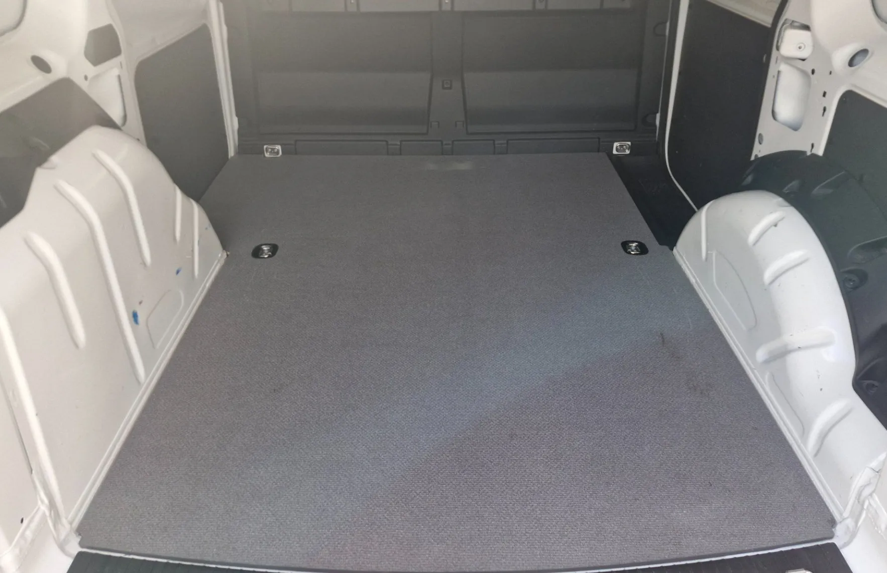 Zunanja slika - Volkswagen Caddy - 1.5 TSI - 9
