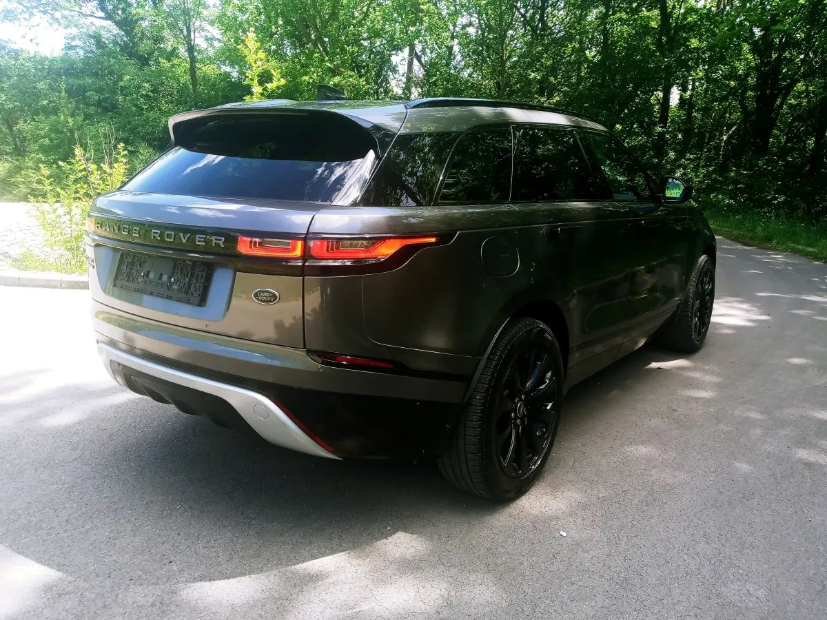 Zunanja slika - Land Rover Range Rover - VELAR  R-DYNAMIC 4WD - 4