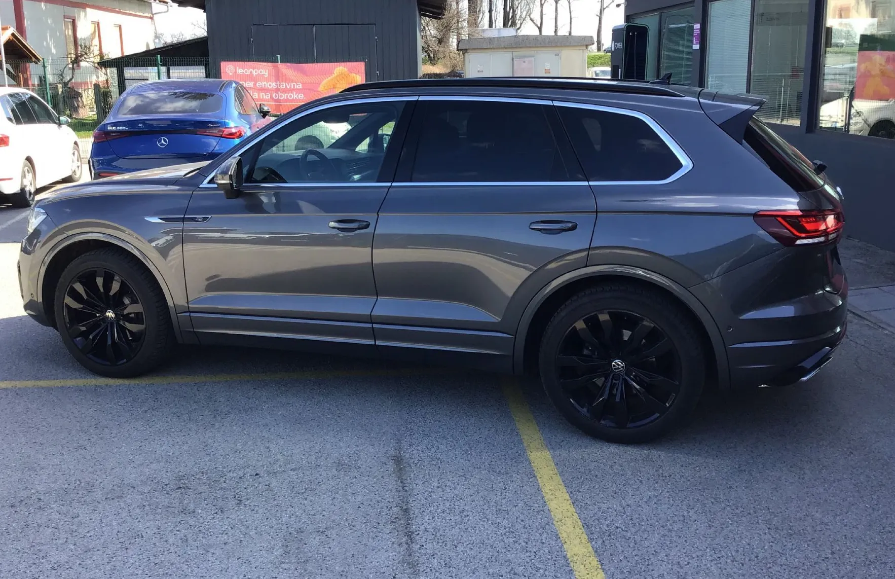 Zunanja slika - Volkswagen Touareg - V6 TDI BMT R-Line 210  285 - 5