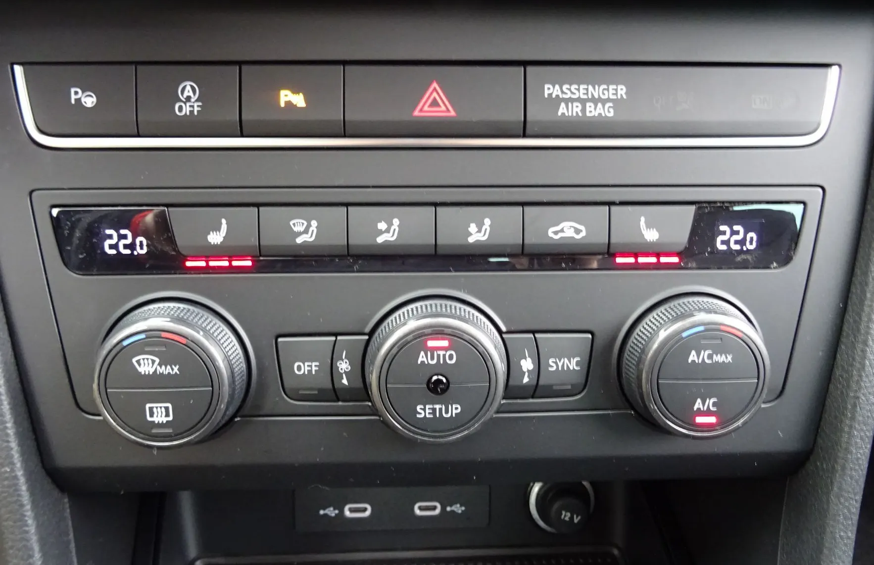Zunanja slika - Seat Ateca - 1.5 TSI 150 KM STYLE EDITION - VLEČNA KLJUKA - - 15