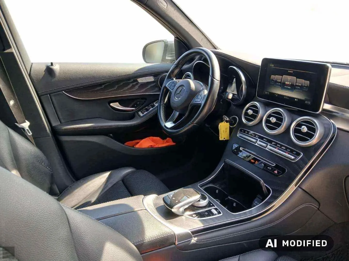 Zunanja slika - Mercedes-Benz GLC-Razred - GLC 250 d 4MATIC Avt.NEMŠKI+4ALU.KAMERA.117.000 KM - 12