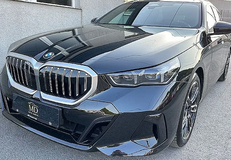 Zunanja slika - BMW Serija 5 - Touring: MSPORT-HEAD-UP-HARMAN-HALJEN-SED-360KAMERA-KLJU - 3