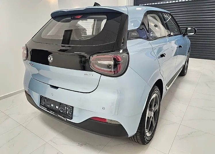 Zunanja slika - Dongfeng Box - 42.3 kWh 70 kW- Gray Black Interior-7.200E Subvenc - 8