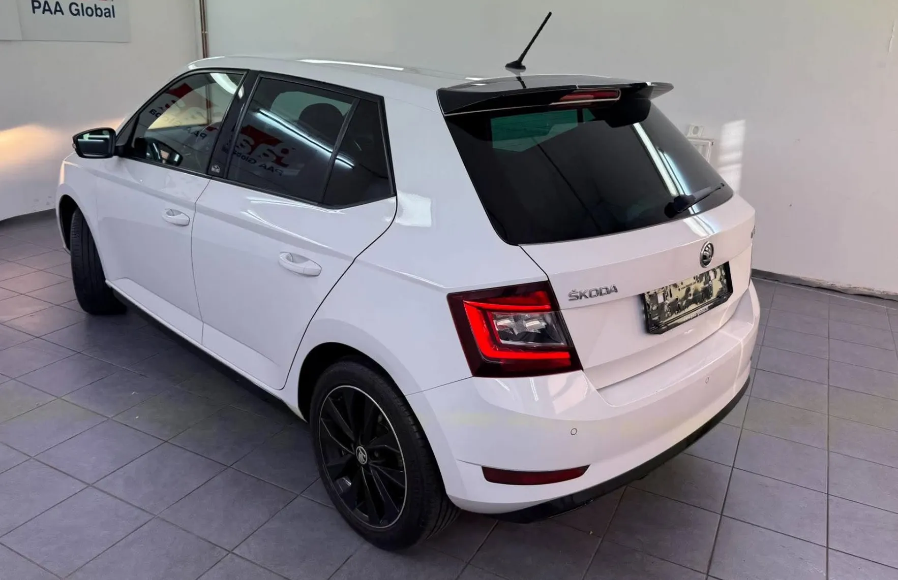 Zunanja slika - Škoda Fabia - 1.0 Tsi Monte Carlo+4xAlu.Slo.1.Lastnik - 3