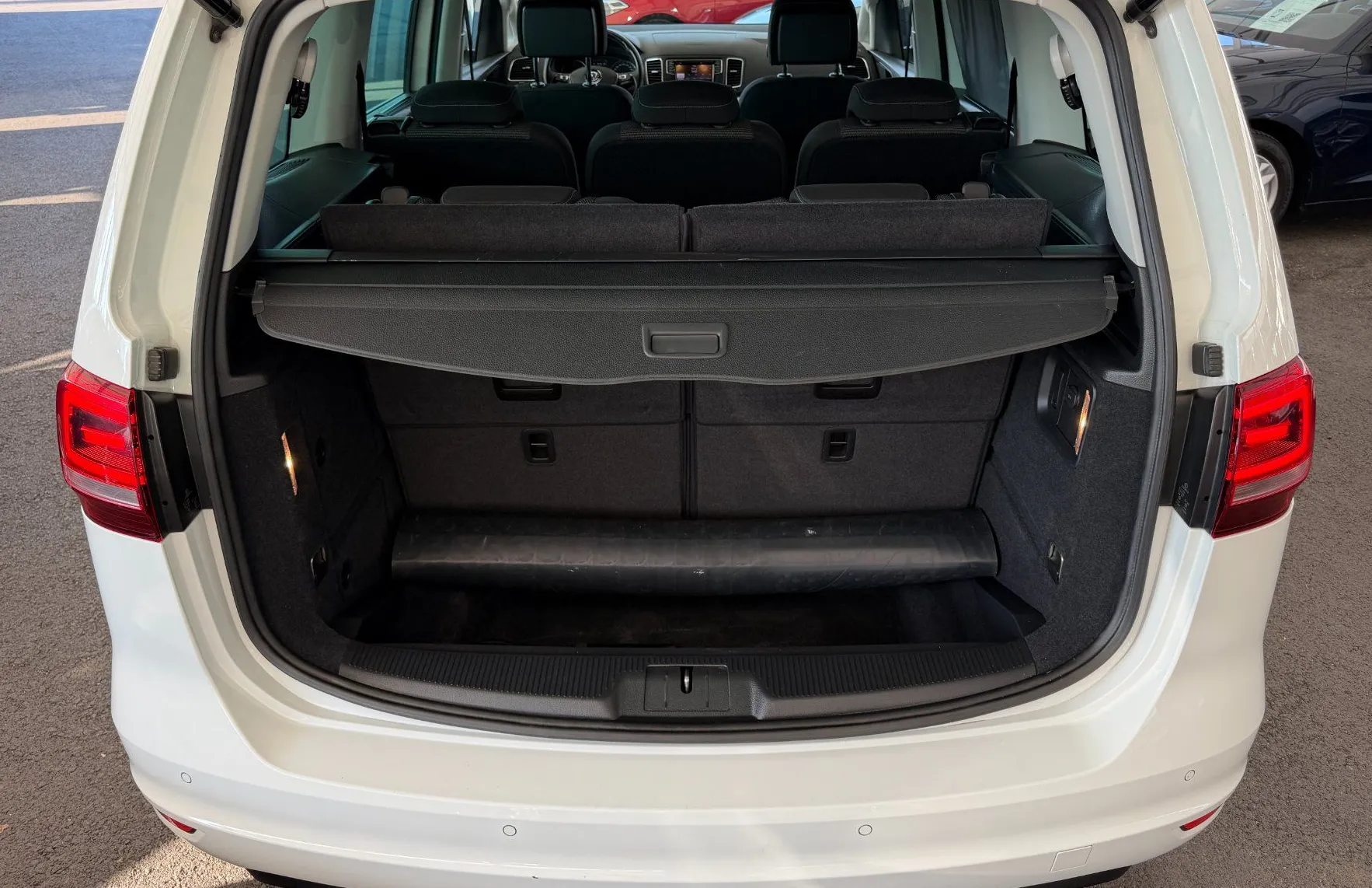 Zunanja slika - Volkswagen Sharan - Life 2.0 TDI DSG - 7 SEDEŽEV - SLO POREKLO - 12