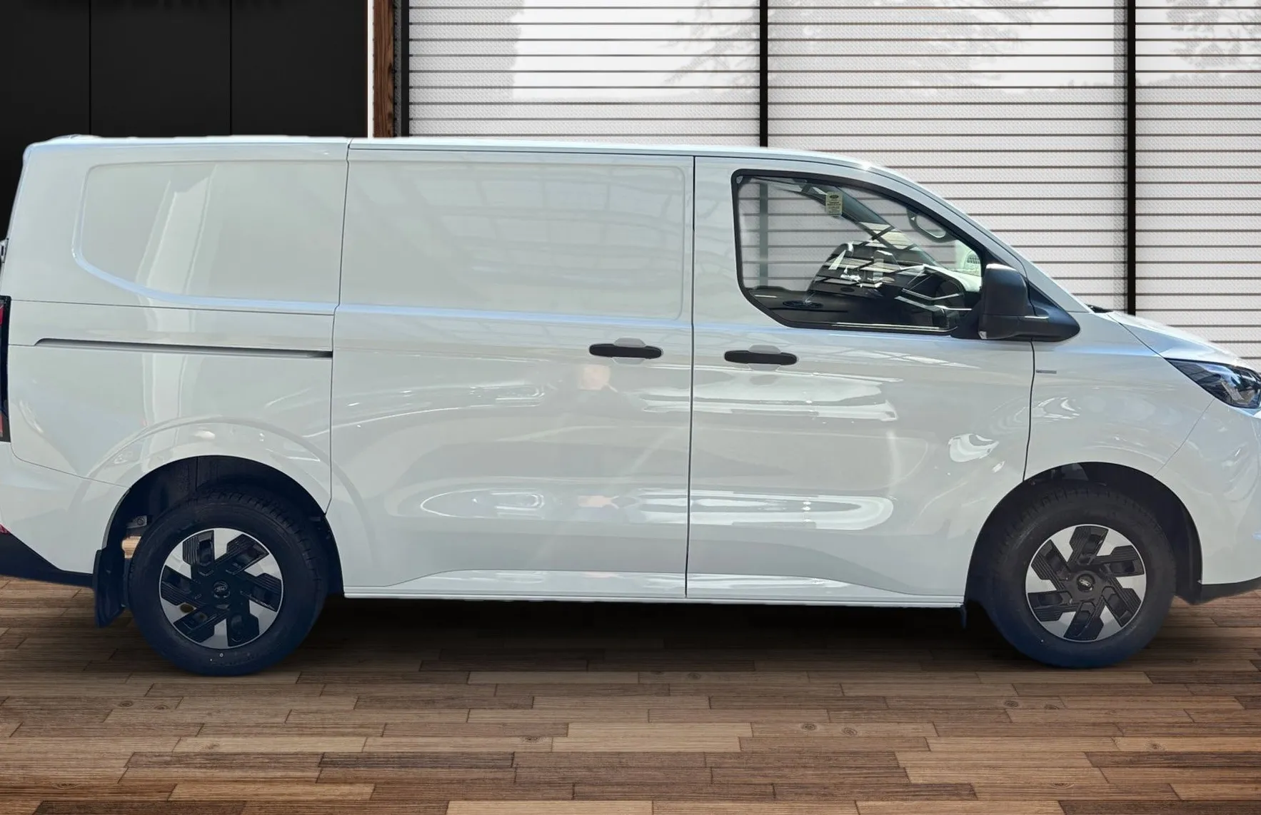 Zunanja slika - Ford Transit - E- Custom - 3