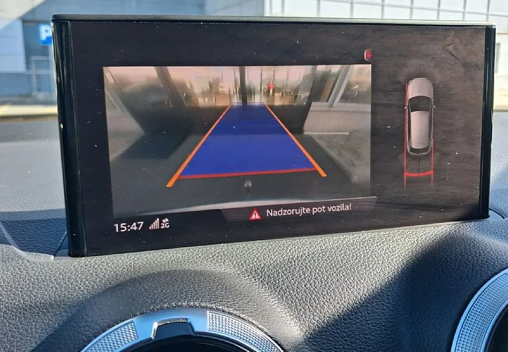 Zunanja slika - Audi Q2 - 30 TDI S-tronic LED - NAVI - KAMERA - KLJUKA - 12