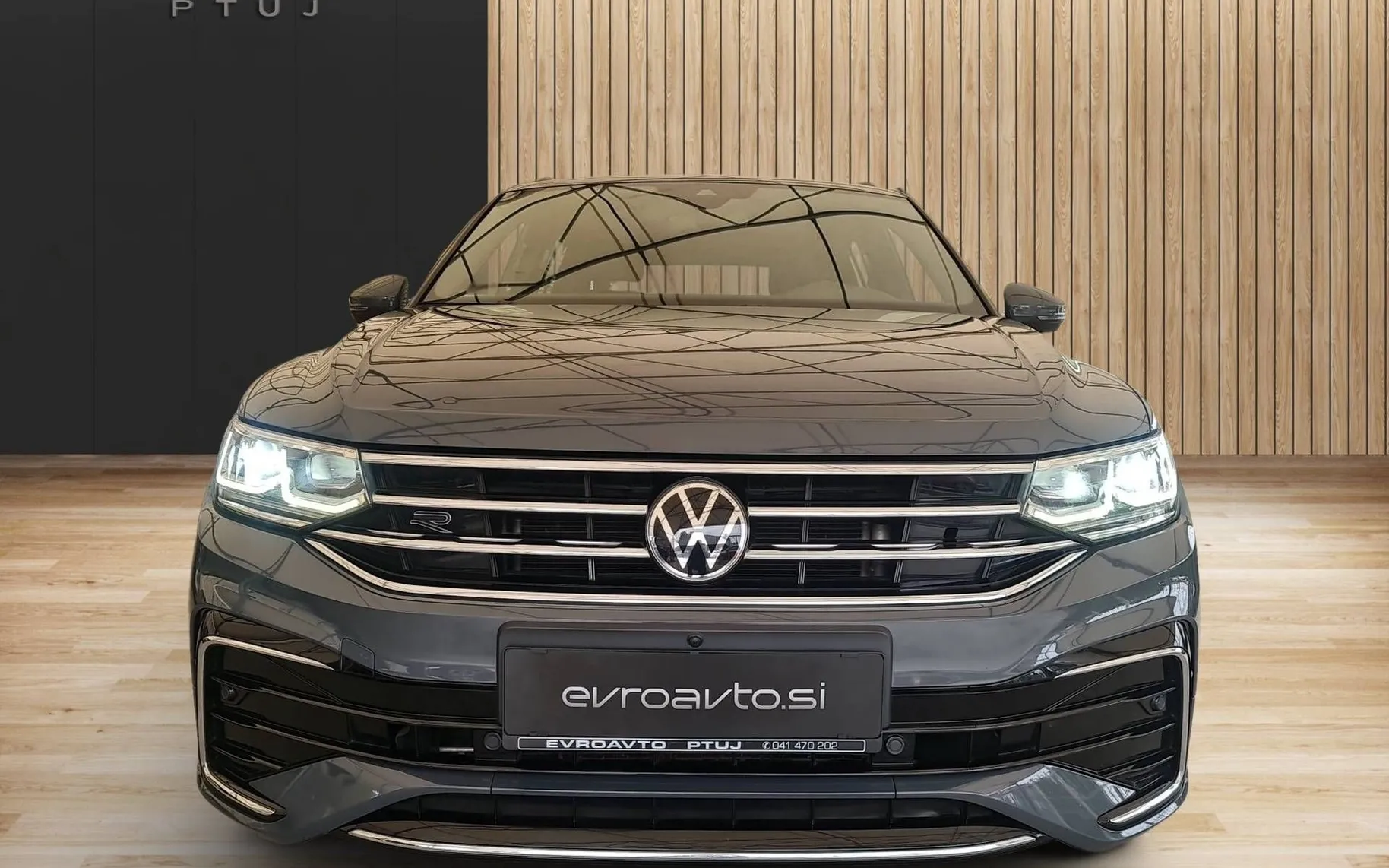 Zunanja slika - Volkswagen Tiguan - 1.5 TSI  R-Line DSG•Bogata dodatna oprema... - 2