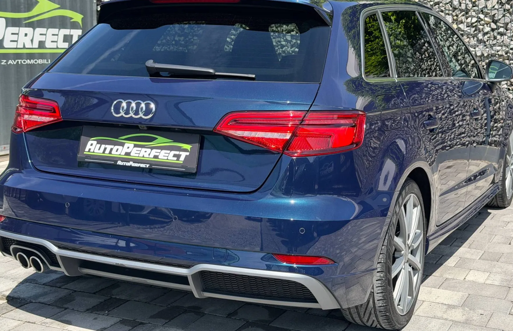 Zunanja slika - Audi A3 - Sportback 2.0 TDI S-Line |MATRIX|MASAZA|KAM|PDC| - 6