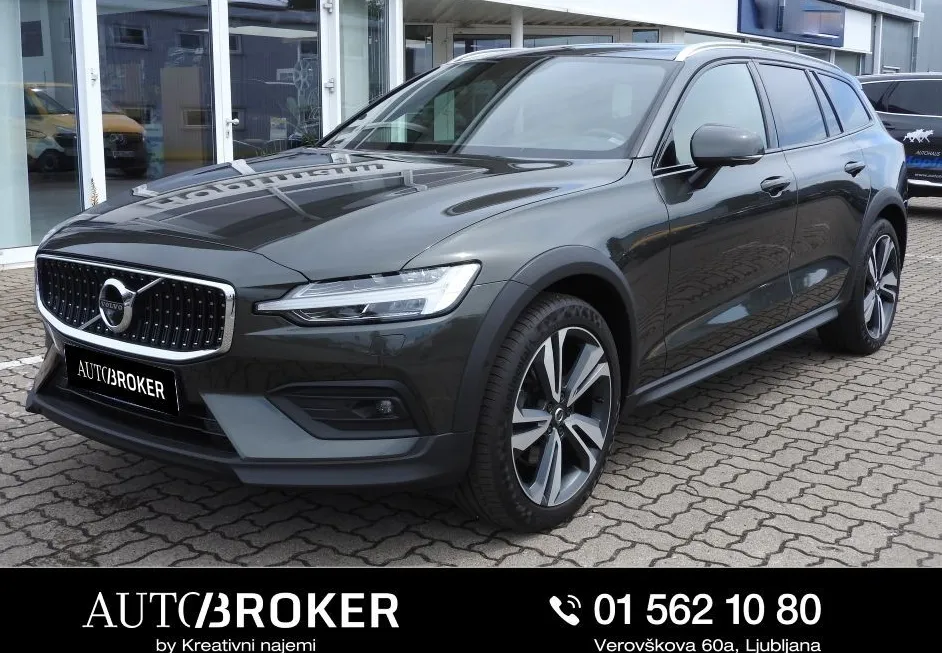 Zunanja slika - Volvo V60 Cross Country - D4 AWD AUT Momentum Pro - 1