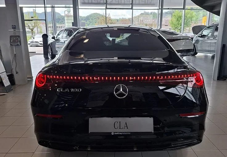 Zunanja slika - Mercedes-Benz CLA-Razred - CLA 180 Progressive Avt. AKCIJA NIGHT EDITION - 6