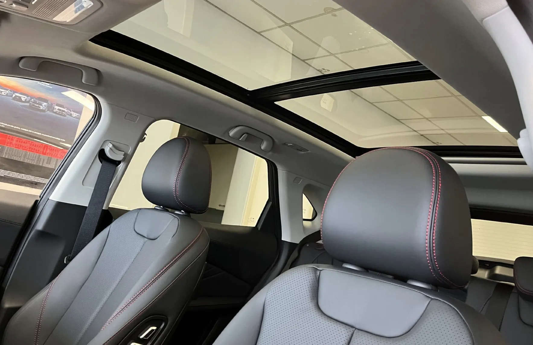 Zunanja slika - Forthing Forthing T5 EVO - T5 Evo 1.5 T-GDI LUXURY - NA ZALOGI - my 2025 - - 15