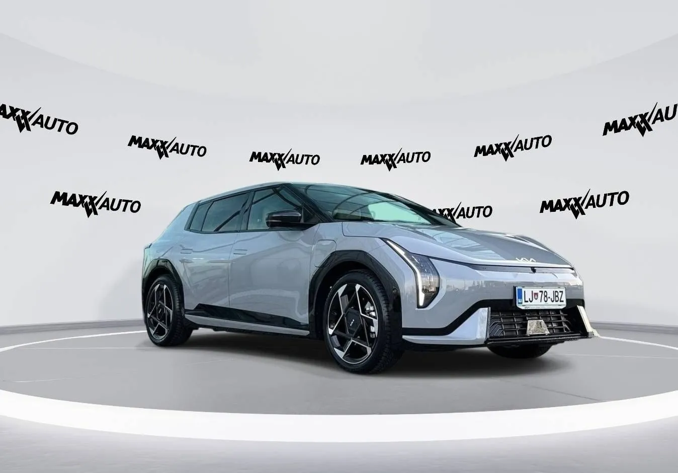 Zunanja slika - KIA EV4 - GT-LINE 81.4 kWh bat.. 150 kW  204 KM  ... - 3