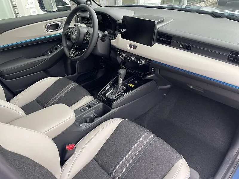 Zunanja slika - Honda HR-V - ADVANCE-STYLE-PLUS-1.5 i-MMD-HYBRIDeCVT-PANORAMA - 8