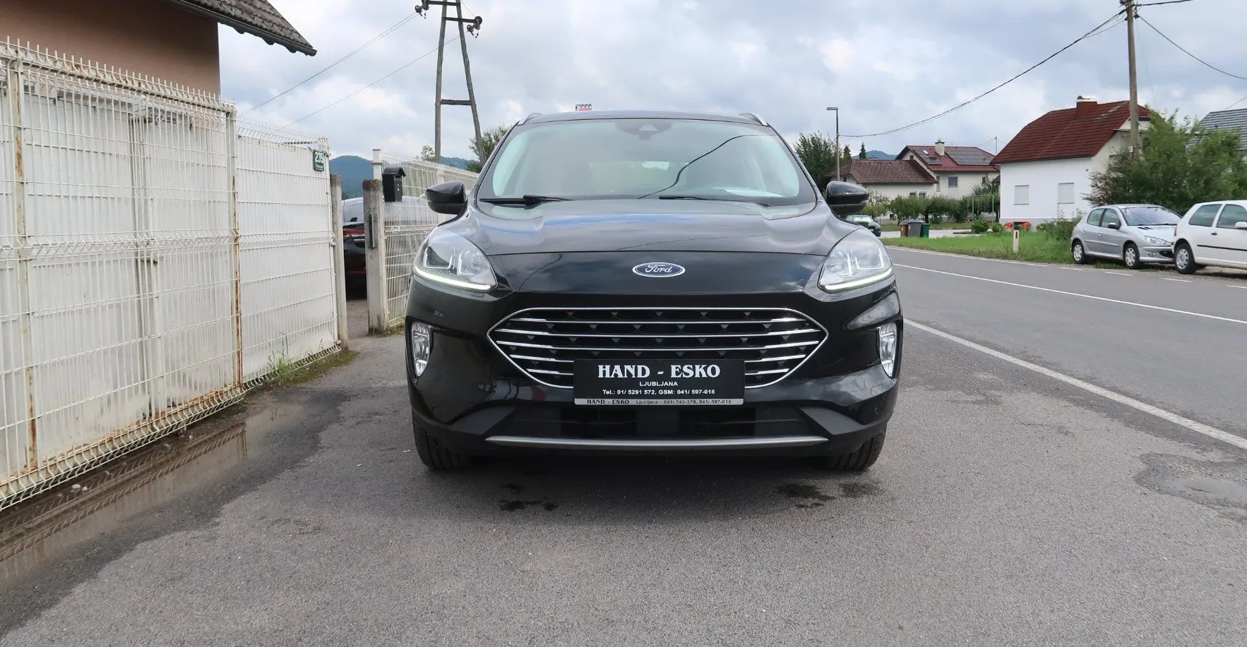 Zunanja slika - Ford Kuga - Titanium X 2.5 Duratec Hybrid 165kW PHEV-ALU-NAVI - 2