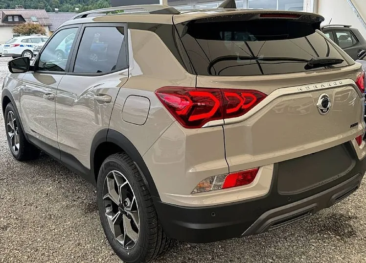 Zunanja slika - SsangYong Korando - 1.5 T-GDI 120 kW Exclusive+ 4WD A T - 4