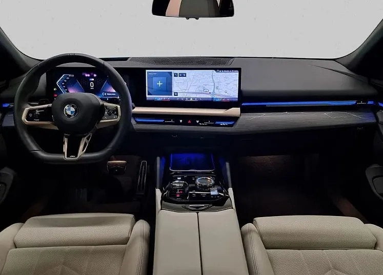 Zunanja slika - BMW Serija 5 - Touring: 540d xDrive MSport Pro HUD - ACC - Pano - 9