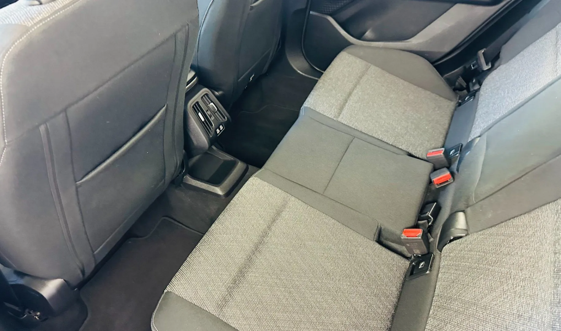 Zunanja slika - BMW Serija 2 - 218d Active Tourer Avt.KAMERA.NAVI.LED.2023 - 18