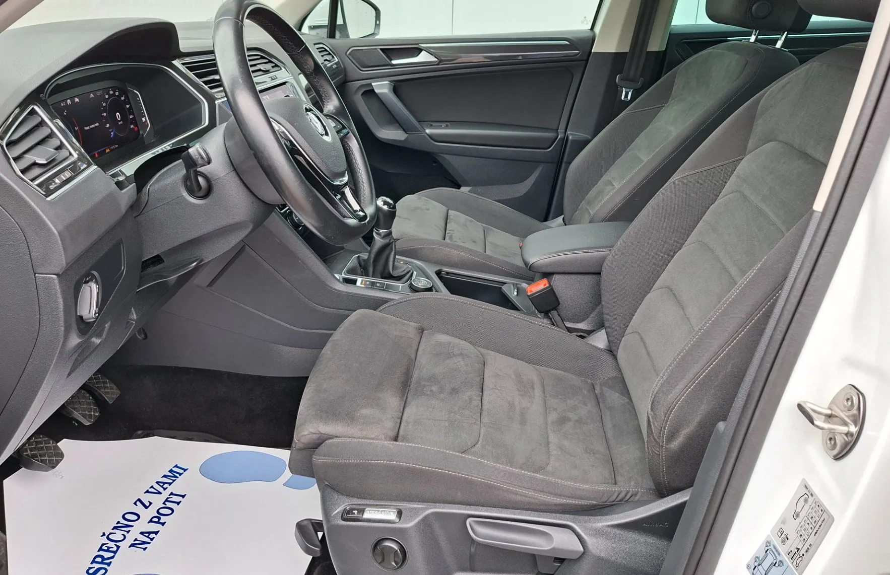 Zunanja slika - Volkswagen Tiguan - 4motion 2.0 TDI R-Line Edition - 8