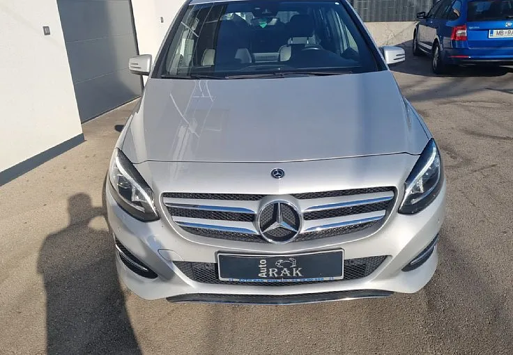 Zunanja slika - Mercedes-Benz B-Razred - B 200 d GRET. SEDEŽEV, LED - 3