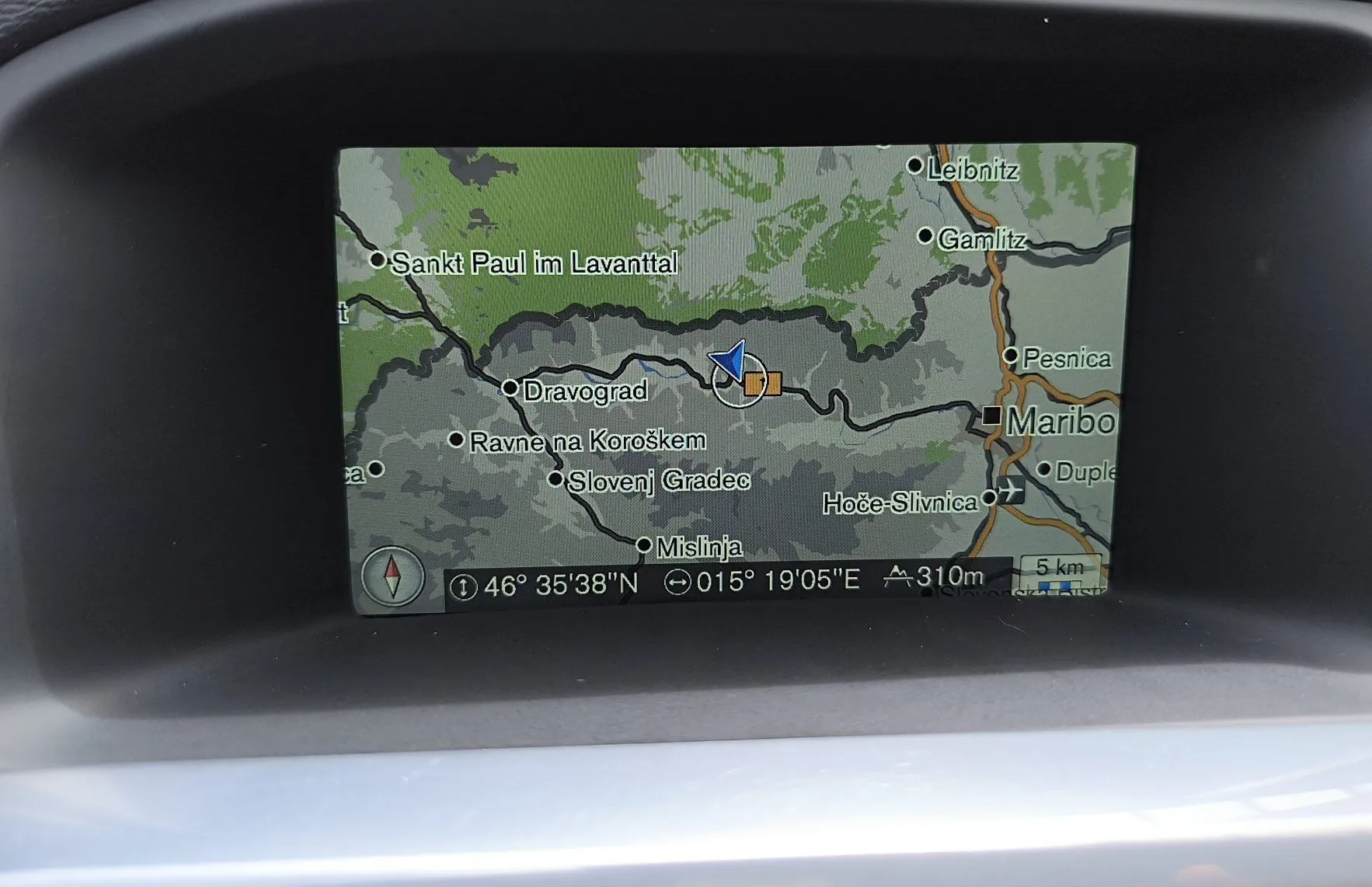 Zunanja slika - Volvo V60 - D2 1.6 TD- NAV- OPRAVLJEN VELIK SERVIS 05 2026 - 15