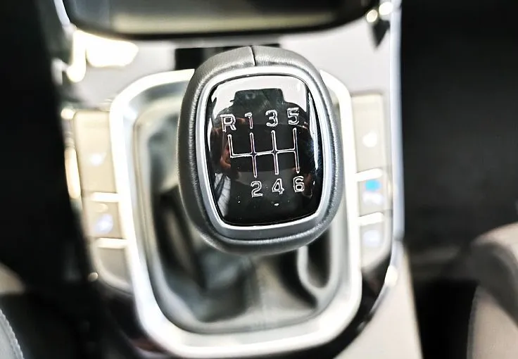 Zunanja slika - Hyundai i30 Wagon - 1.5 MPI STYLE-KAMERA-WINTER-REZ.KOLO-ALU-LED-VIDEO - 11