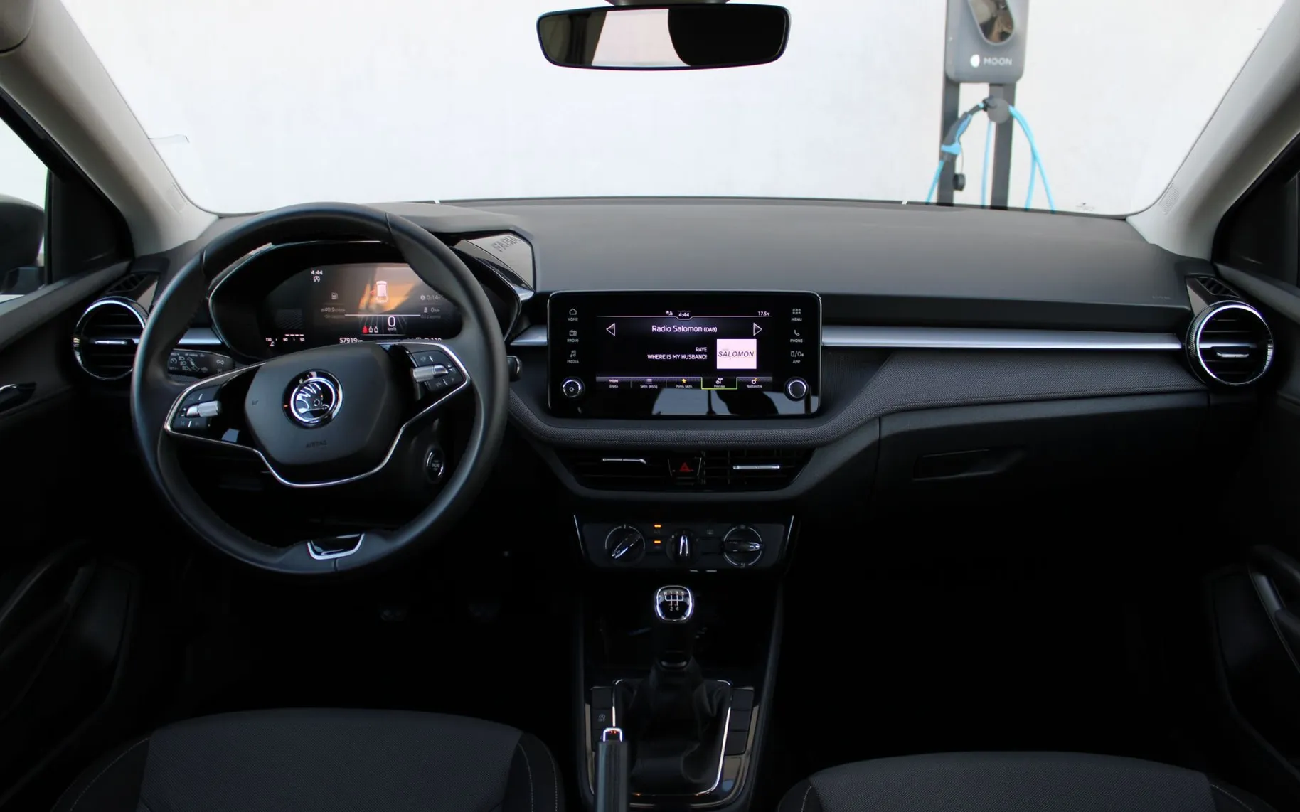 Zunanja slika - Škoda Fabia - Selection 1.0 TSI LED TEMPO PDC ALU 16 LANE ASS - 8