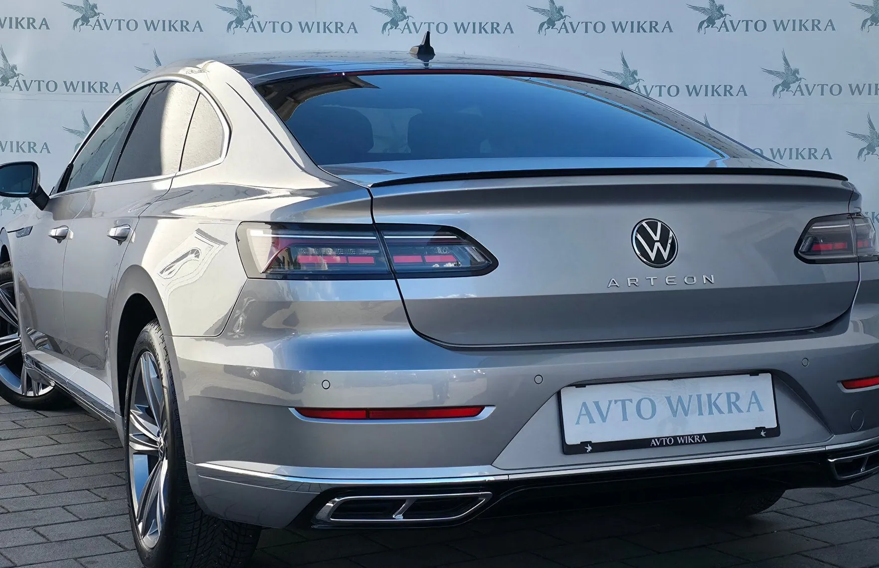Zunanja slika - Volkswagen Arteon - 2.0TDI DSG R-Line IQ.MATRIX•ACC•GRETJE•KEYLESS•18C - 3