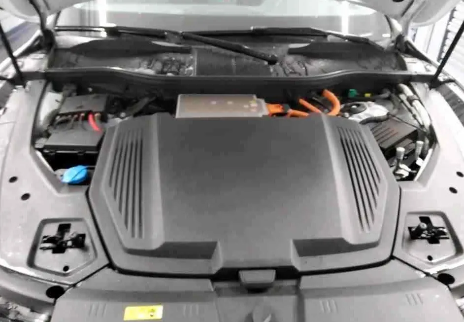Zunanja slika - Audi e-tron - quattro 50 electric 230kW.NEMŠKI+4ALU.KAMERA.LED - 12