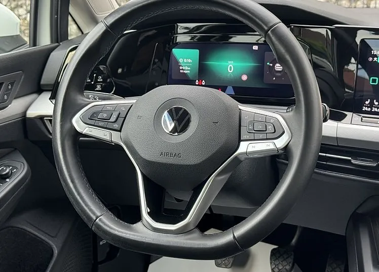 Zunanja slika - VW Golf - 1.5 TSI Style|Gr.Sed|Navi|Virtual|PDC|1.Last - 12