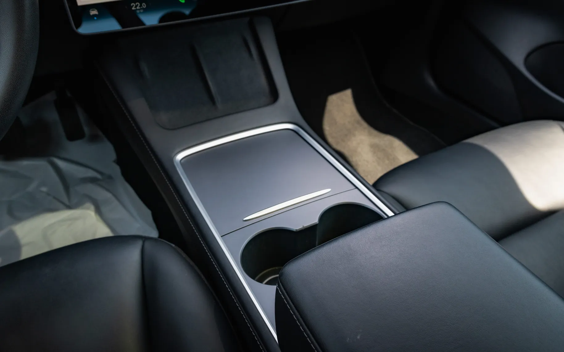 Notranja slika - Tesla Model 3 - Standard Range Plus - 10