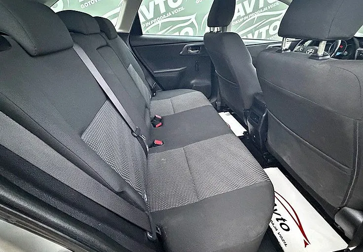 Zunanja slika - Toyota Auris - 1.6 TS+97KW+SLO+ALU+XENON+PRIKLOP+BREZ POLOGA+TOP - 11