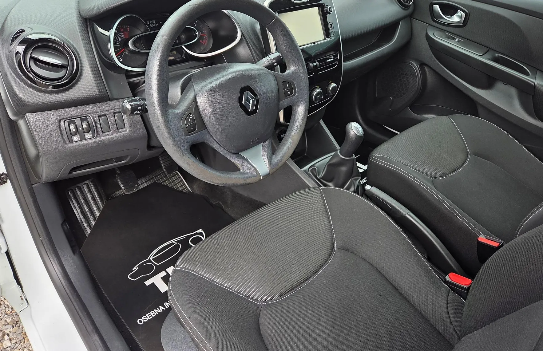 Zunanja slika - Renault Clio - 1.2 16V - 11