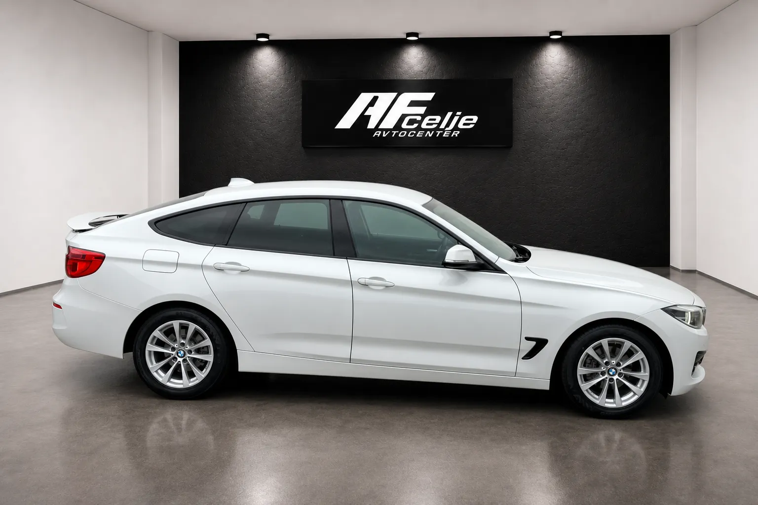 Zunanja slika - BMW serija 3 Gran Turismo: - 318d-GT-AUT-SPORT-FUL LED-LIZING ZA TUJCE-NAVI-... - 4