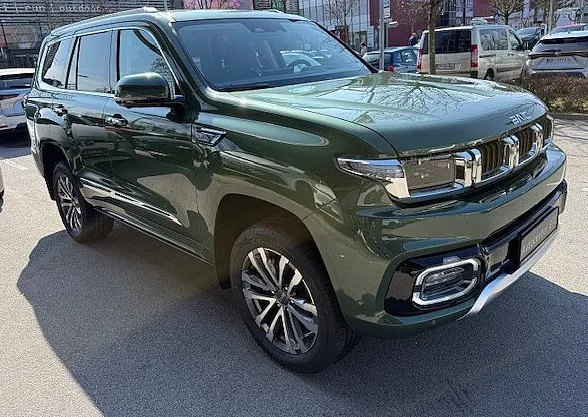 Zunanja slika - Baic BJ60 - 2.0T Hybrid 4WD - VSA OPREMA - NA ZALOGI - 3