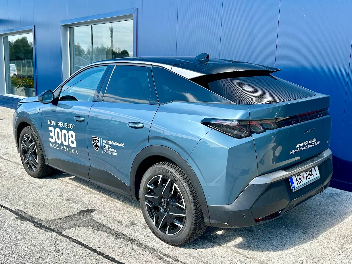 Zunanja slika - Peugeot 3008 - GT 1.2 PURETECH 136 HIBRID e-DCT - 3