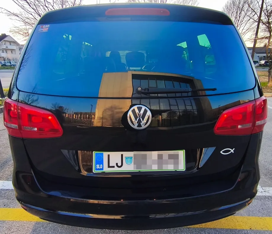 Zunanja slika - VW Sharan - 2,0 TDI BlueMotion Technology Highline DSG - 2