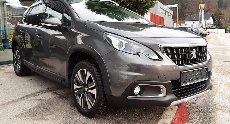 Zunanja slika - Peugeot 2008 - 1.2 PureTech S S ALLURE 81Kw - 3
