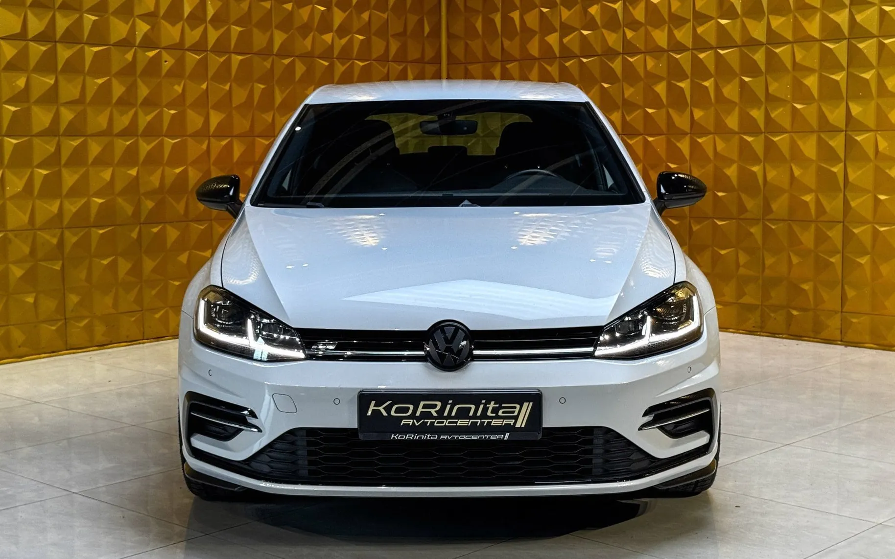Zunanja slika - Volkswagen Golf - 1.6 TDI R Line-LED-TEMP-PDC-MULTIFUNKCIJA - 5